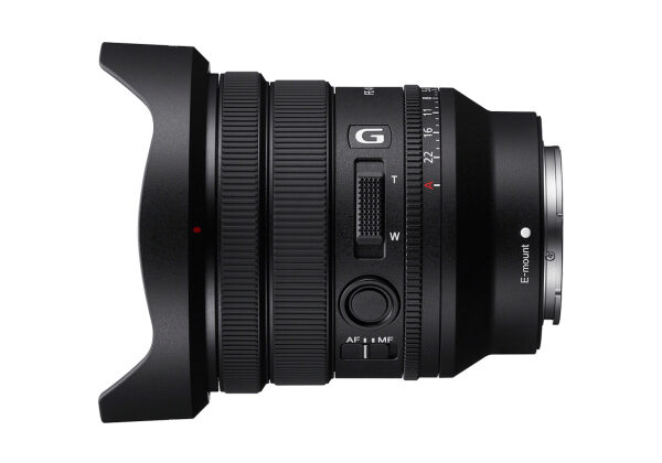 studio image of the Sony FE PZ 16-35mm F4 lens